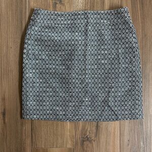 LOFT Black and White Geometric Pencil Skirt